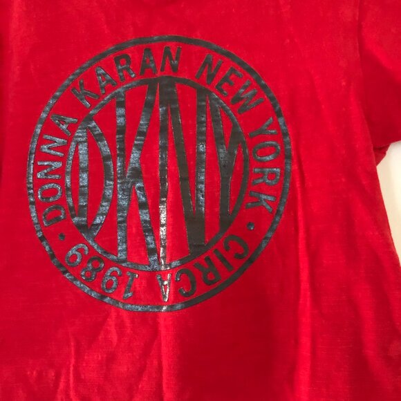 Bundle of Graphic t shirt and long sleeve shirt with sweatpants - Picture 14 of 16